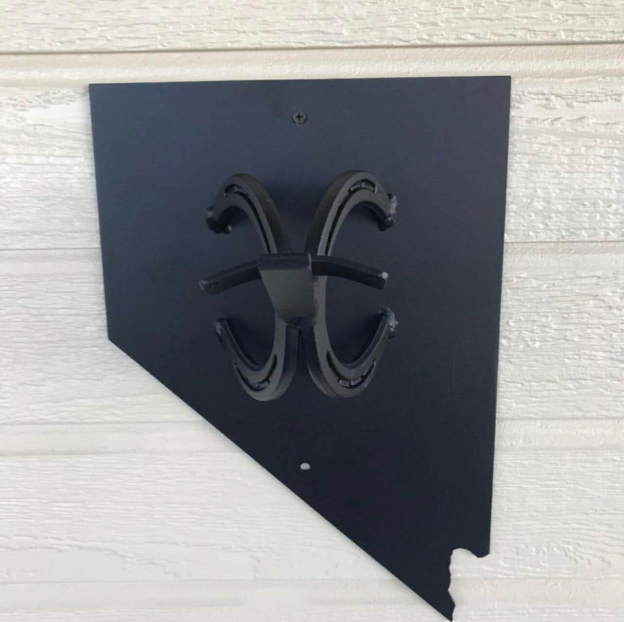 Iron Mountain Skull Hangers- States